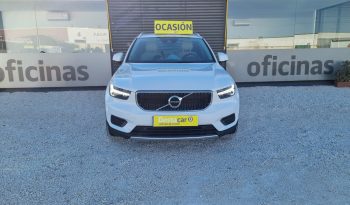Volvo XC40 2,0 150cv Momentum full