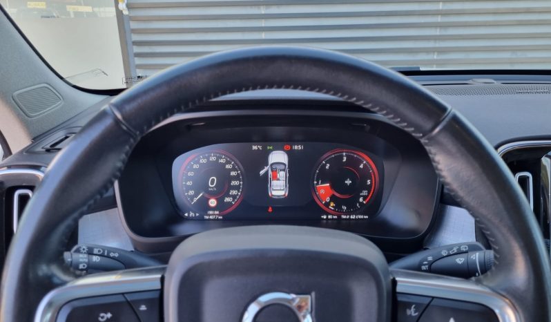 Volvo XC40 2,0 150cv Momentum full